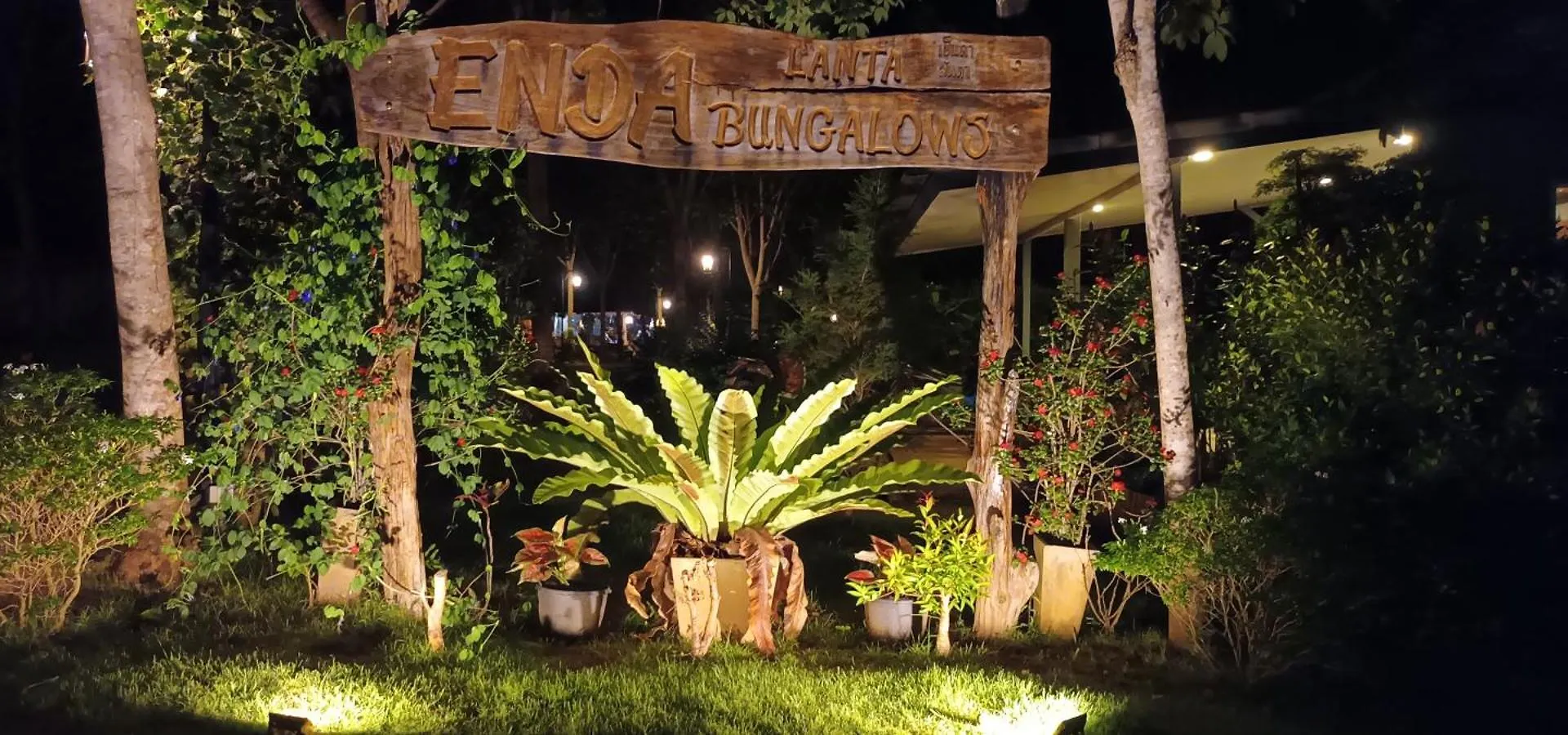 펜션 Enda Lanta Bungalows 란타섬