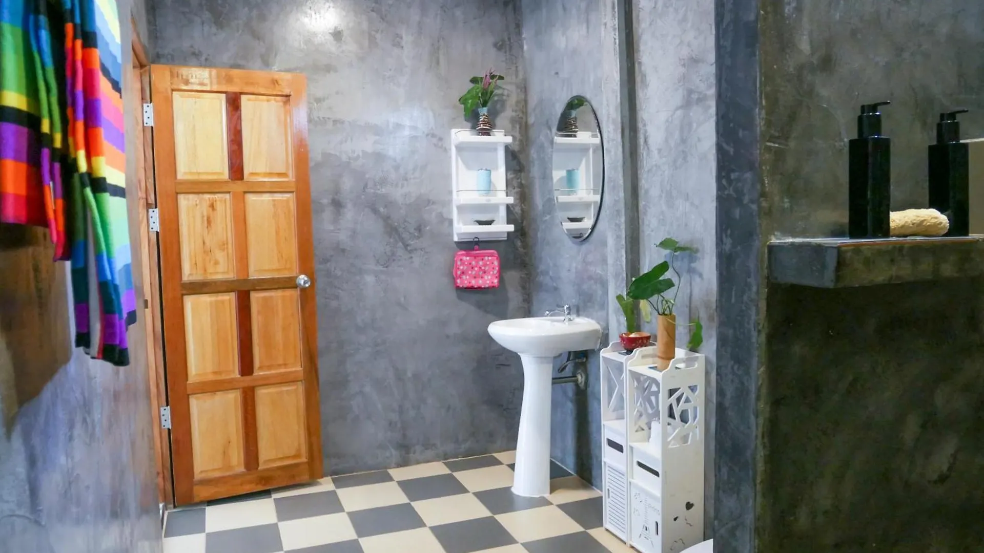 펜션 Enda Lanta Bungalows 란타섬