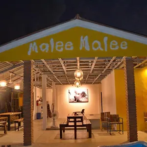  Séjour chez l'habitant Malee Malee