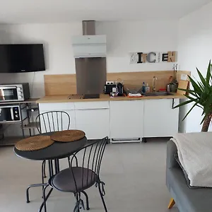 appartement-cosy-vue-mer.fr-provencehotel.com/